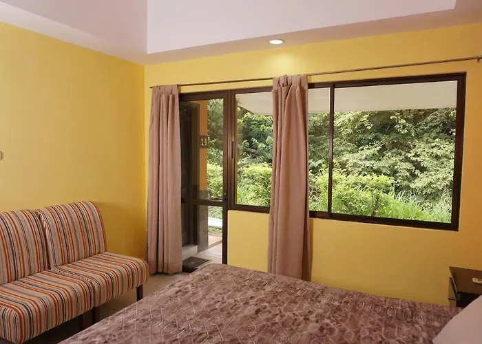 Cozy Tropical Nature And 3 Pools Villa